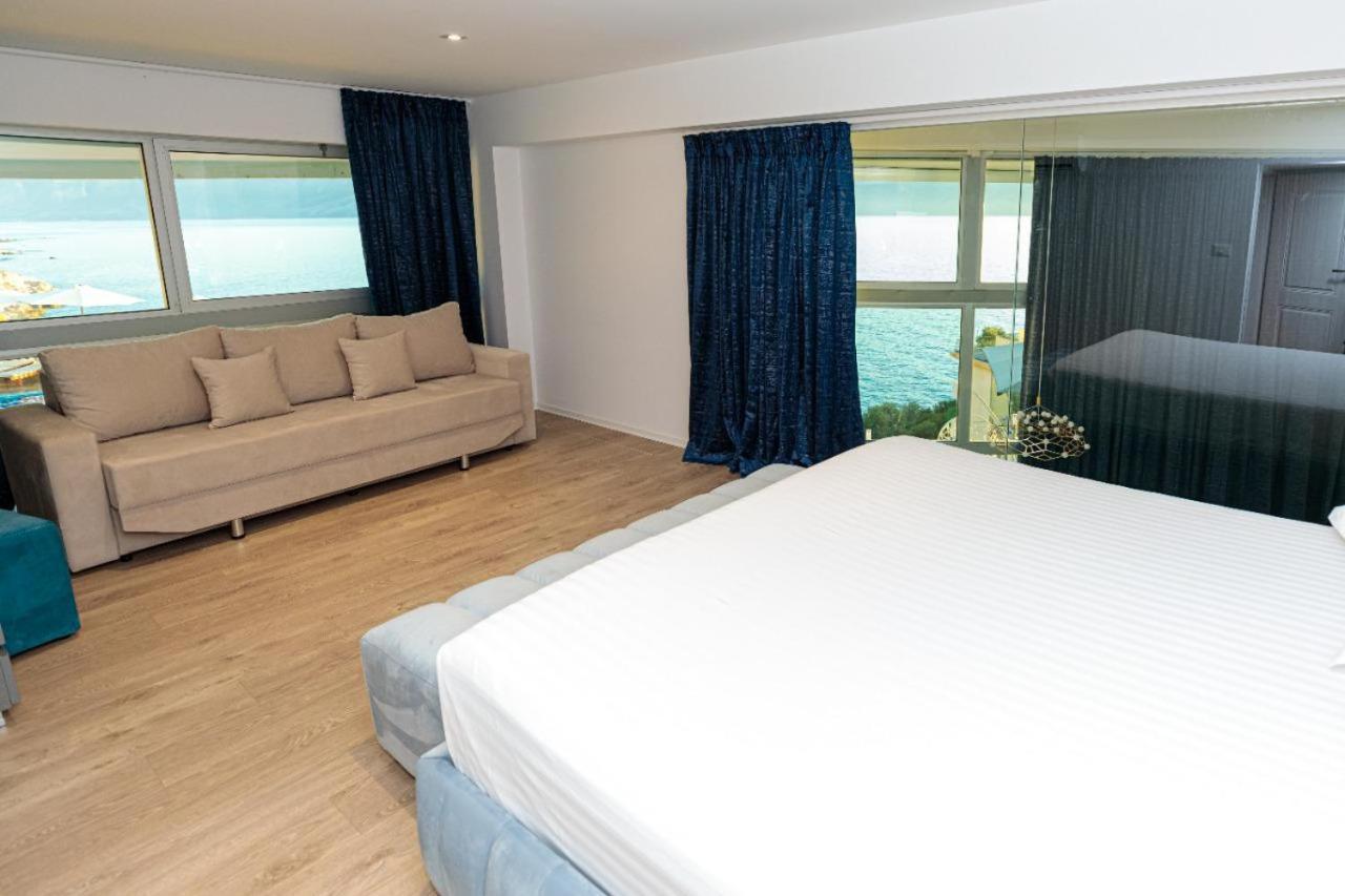 Hakuna Matata Residence & Apartments Vlorë エクステリア 写真