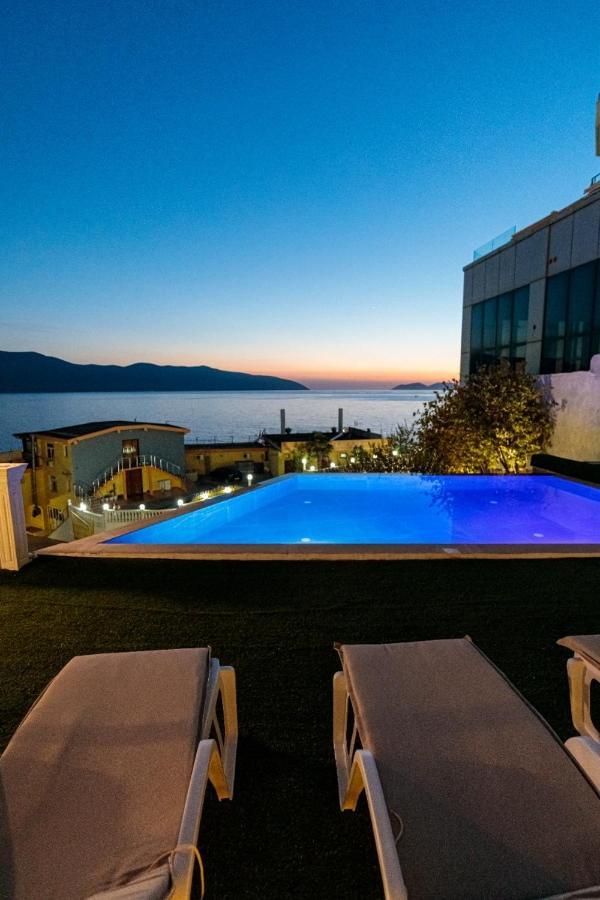 Hakuna Matata Residence & Apartments Vlorë エクステリア 写真