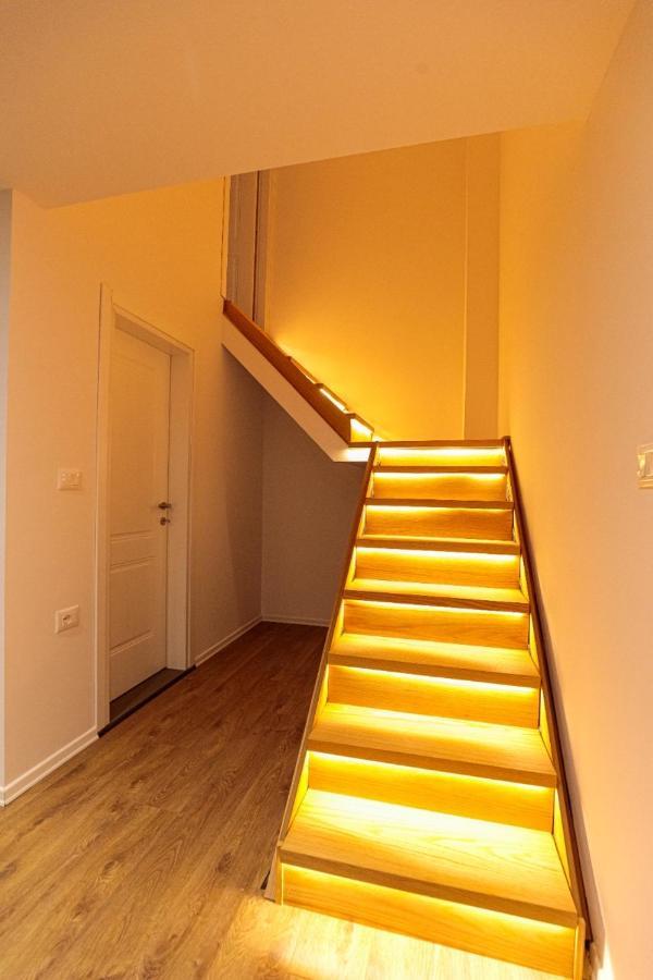 Hakuna Matata Residence & Apartments Vlorë エクステリア 写真
