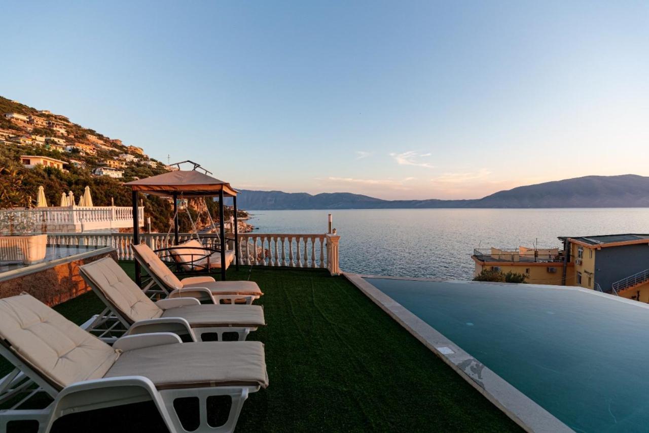 Hakuna Matata Residence & Apartments Vlorë エクステリア 写真