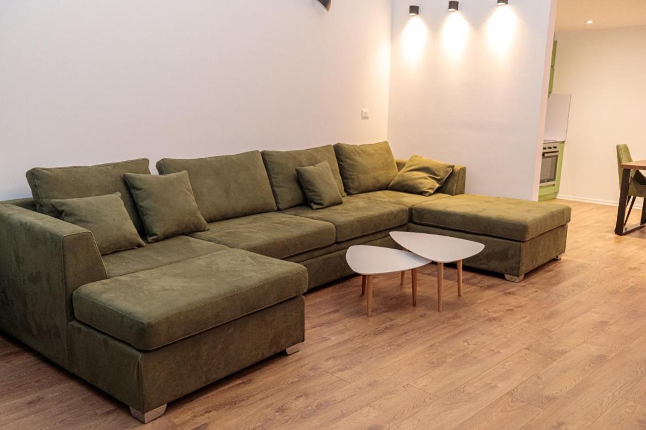 Hakuna Matata Residence & Apartments Vlorë エクステリア 写真