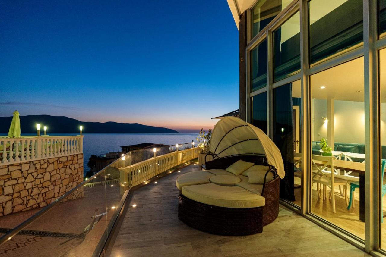 Hakuna Matata Residence & Apartments Vlorë エクステリア 写真