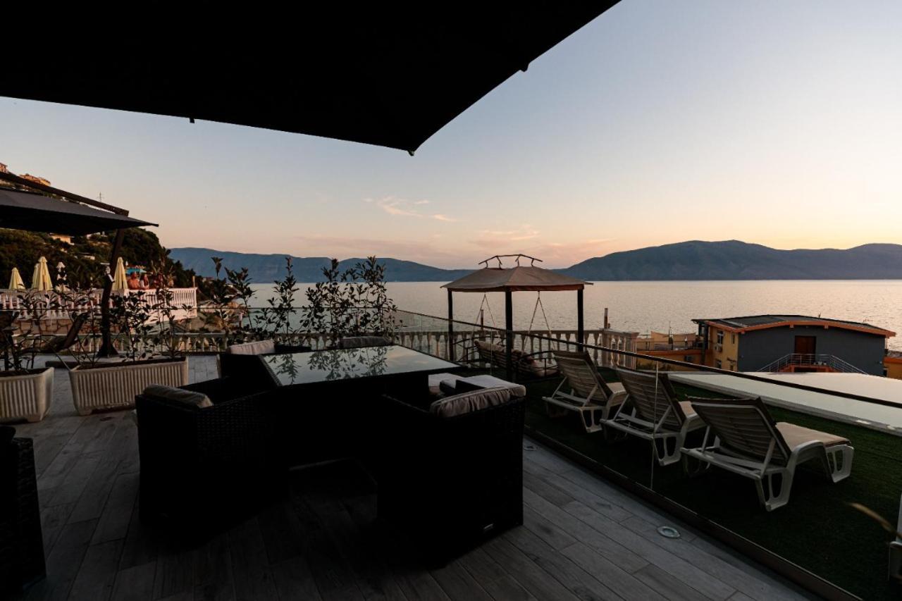 Hakuna Matata Residence & Apartments Vlorë エクステリア 写真