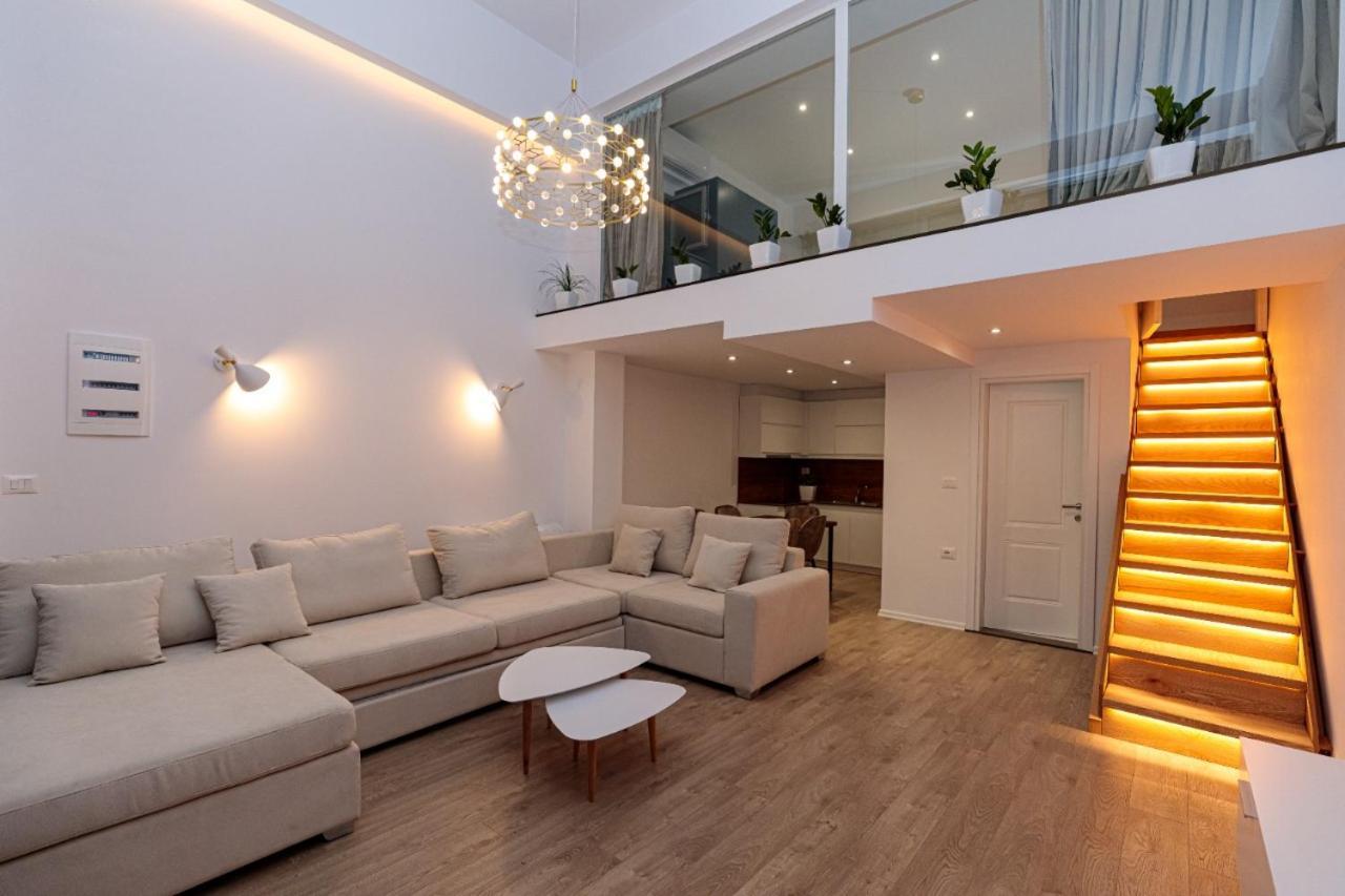 Hakuna Matata Residence & Apartments Vlorë エクステリア 写真
