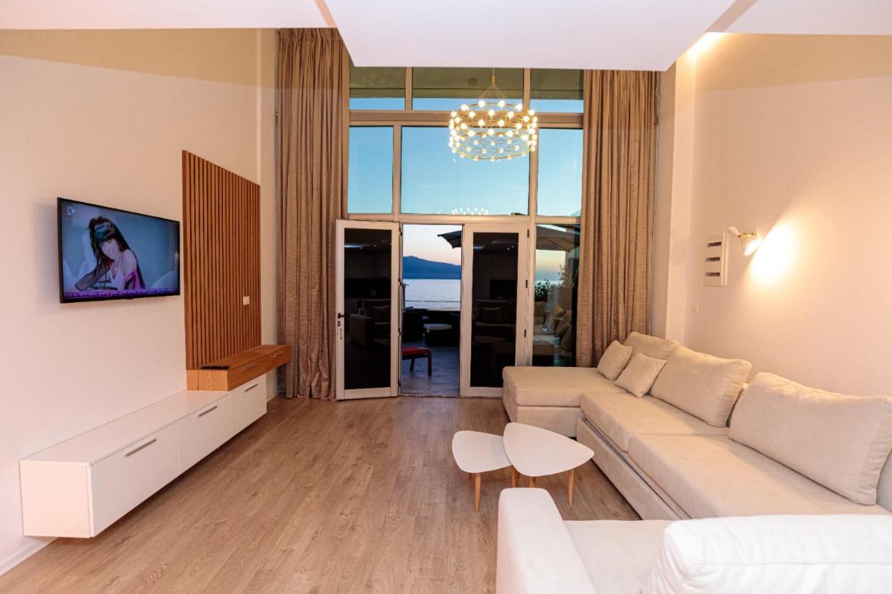 Hakuna Matata Residence & Apartments Vlorë エクステリア 写真